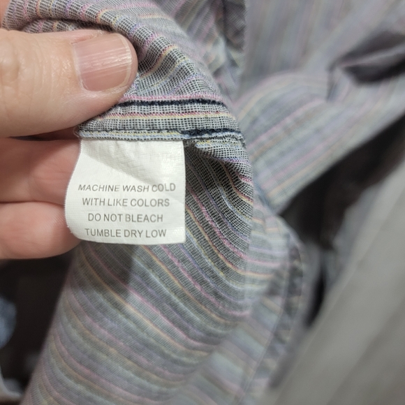 Carbon 2 Cobalt Men's Size XL Multicolor Pinstripe Button Up Shirt 100% Cotton. - Picture 6 of 8